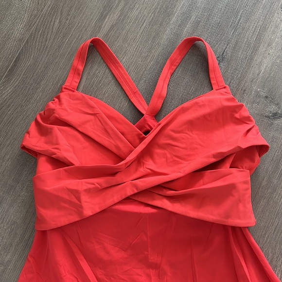 lululemon Top - Picture 2 of 7